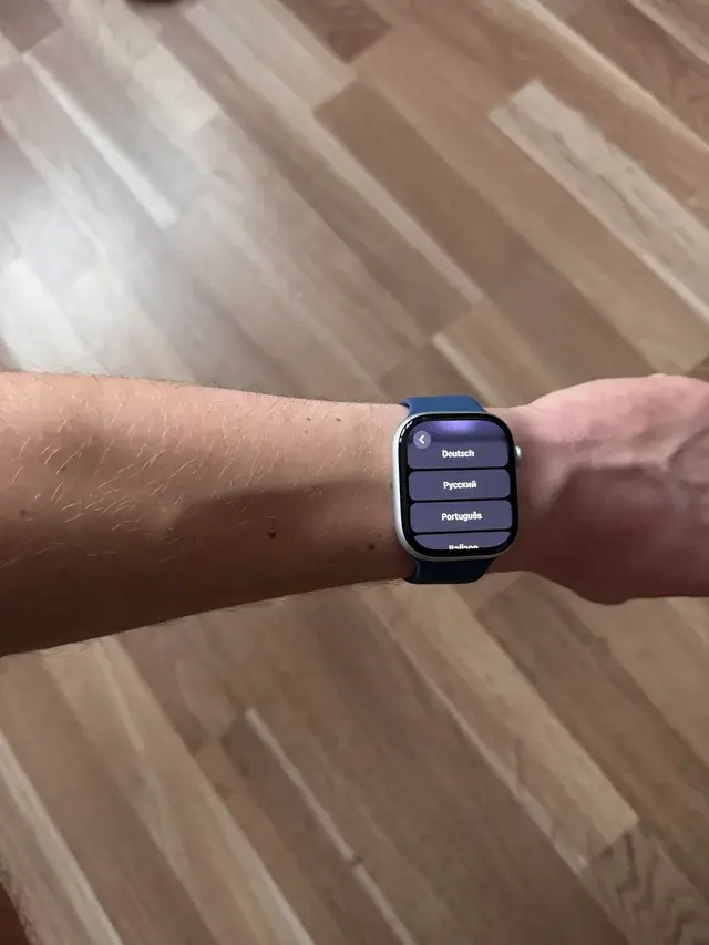 apple-watch-series-10-46mm-v0-omt3hq0zis7e1.webp